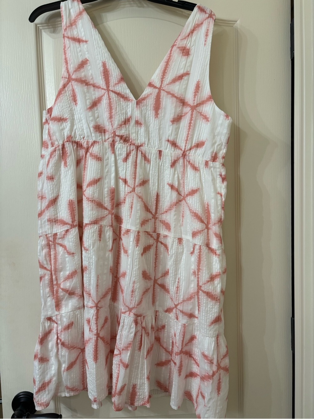 Loft white Tiered V-Neck Sundress with Coral Starburst Print